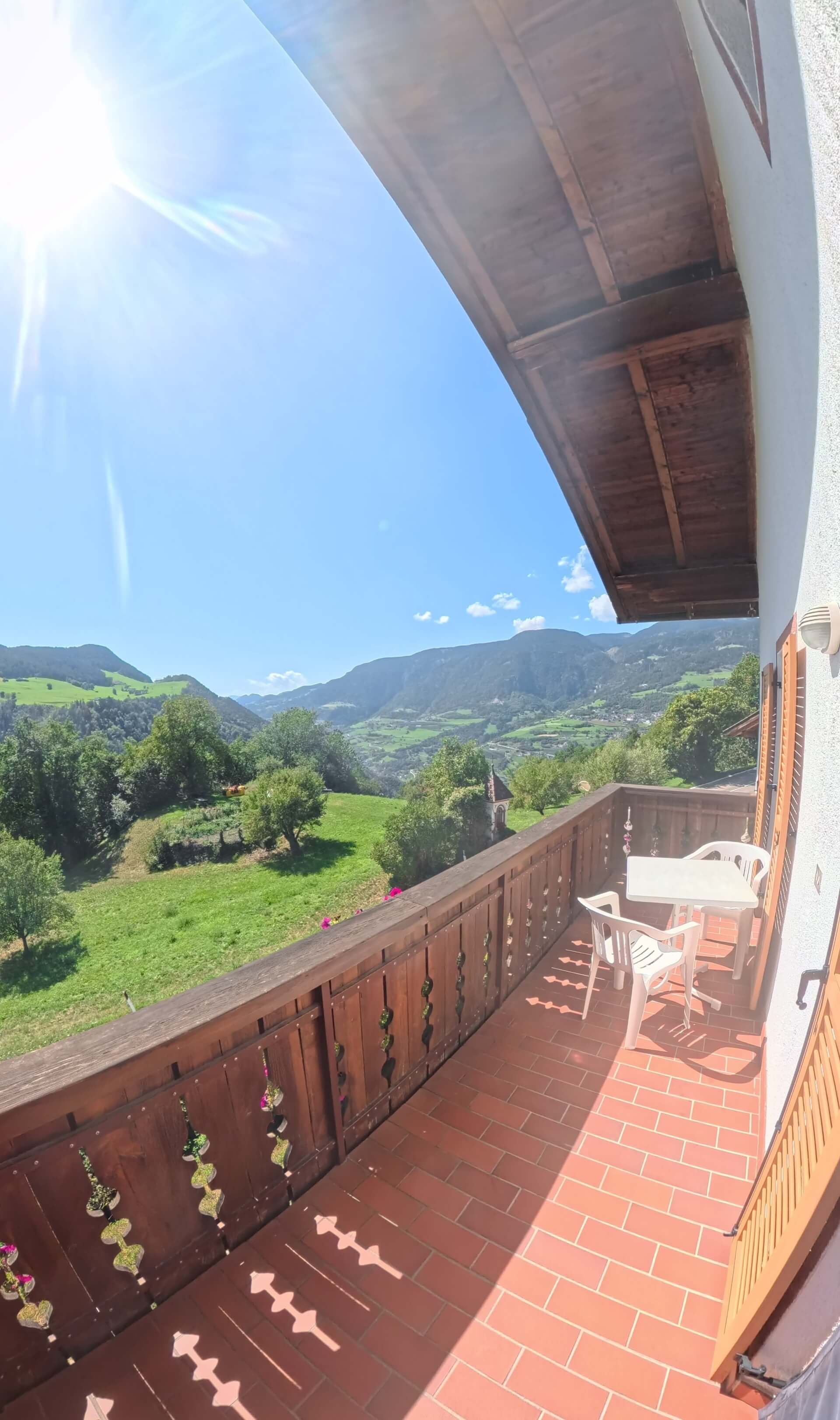 Vista dalle montagne dall'appartamento